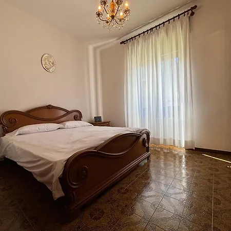 At Few Steps From The - Larihome A16 Appartement *